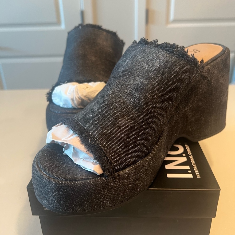 NEW Ash Black Denim Platform Mules